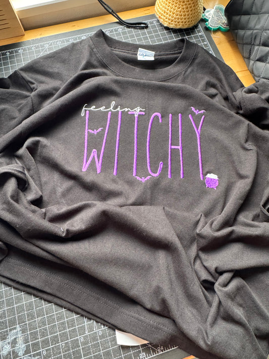 **CREWNECK** Feeling Witchy