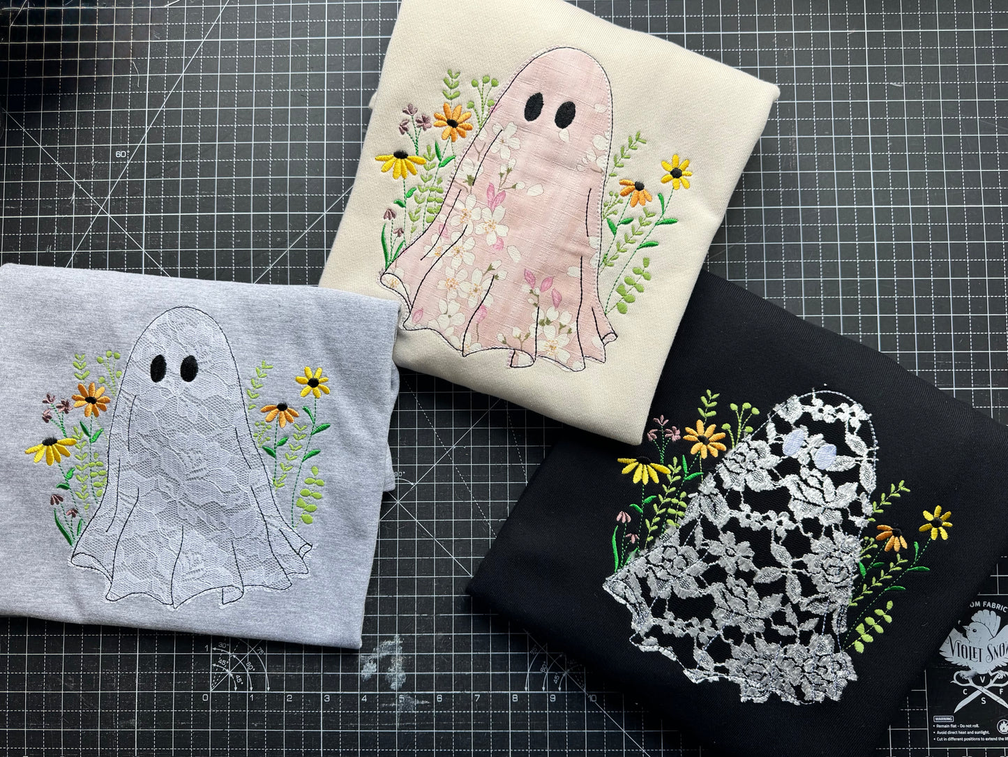 **TSHIRT** Ghost Flower
