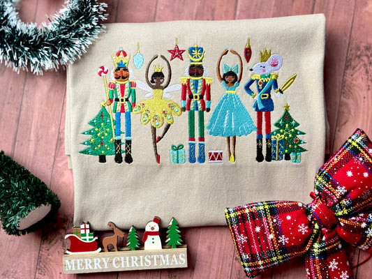 **CREWNECK** Nutcracker